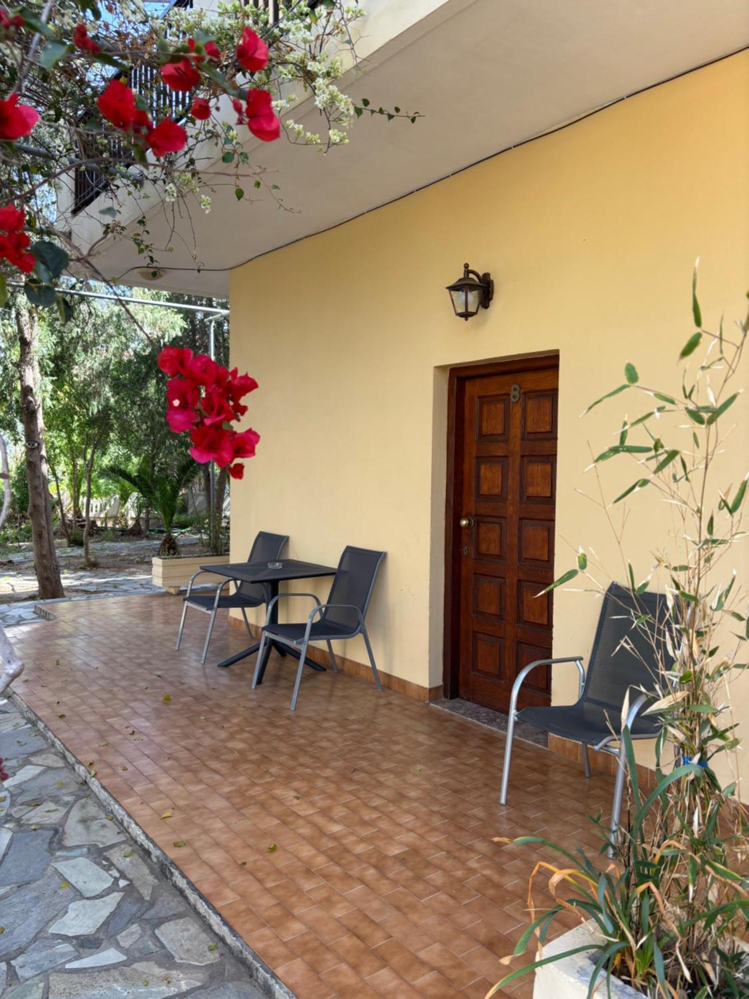 Stelios Rooms ปาไลโอโกรา ภายนอก รูปภาพ