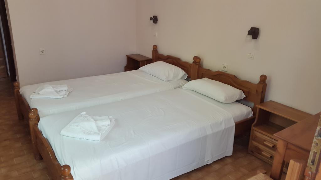 Stelios Rooms ปาไลโอโกรา ภายนอก รูปภาพ