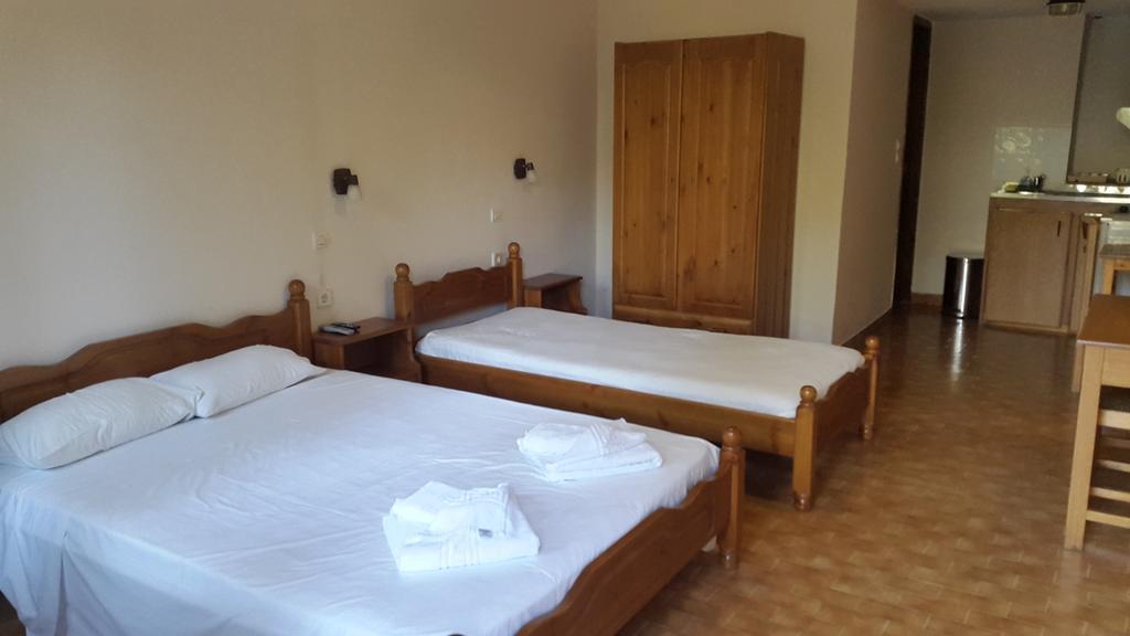 Stelios Rooms ปาไลโอโกรา ภายนอก รูปภาพ