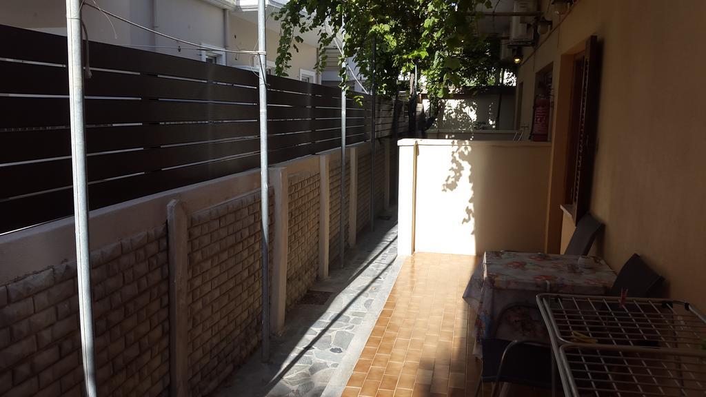 Stelios Rooms ปาไลโอโกรา ภายนอก รูปภาพ